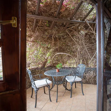 Appartement Castillo Lanzarote Bentley - Luxury -sleep In A Volcanic Cave