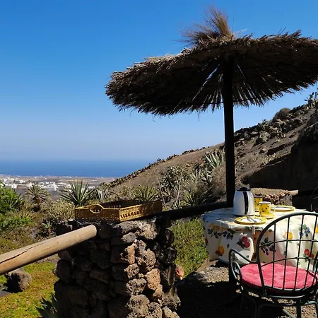 Appartement Castillo Lanzarote Bentley - Luxury -sleep In A Volcanic Cave *