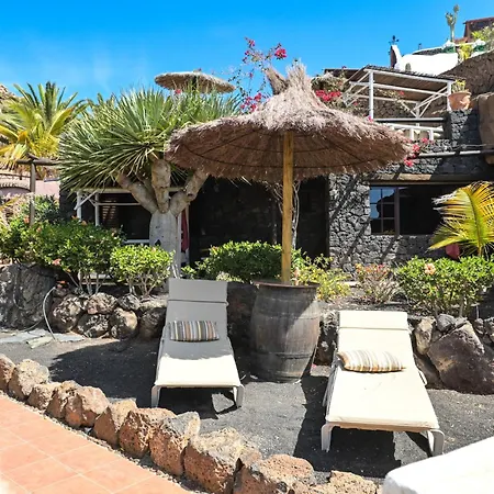 Appartement Castillo Lanzarote Bentley - Luxury -sleep In A Volcanic Cave *