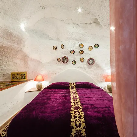 아파트 Castillo Lanzarote Bentley - Luxury -sleep In A Volcanic Cave *